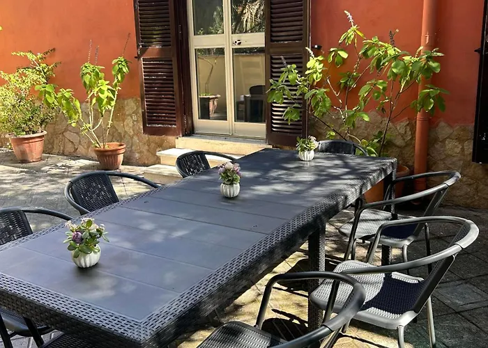 Angel's Sweet & Garden Apartment Rom