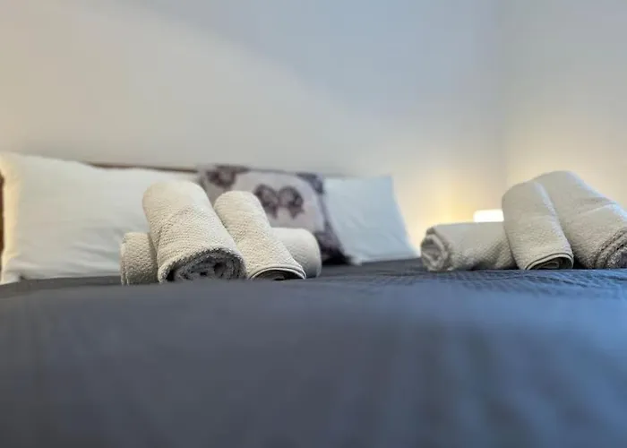 Angel's Sweet & Garden Apartment